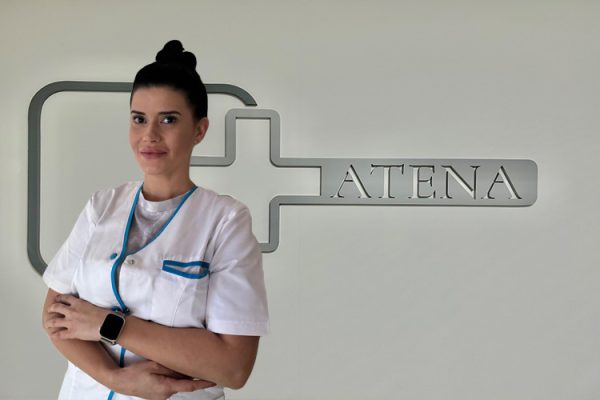 Dr. Toma Laura