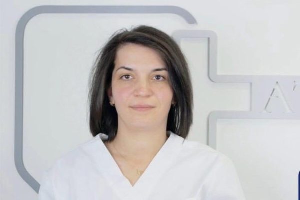 Dr. Podar Alexandra